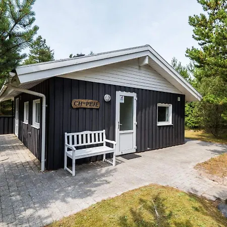 Casa vacanze Enchanting Hideaway In Henne Town-by Traum